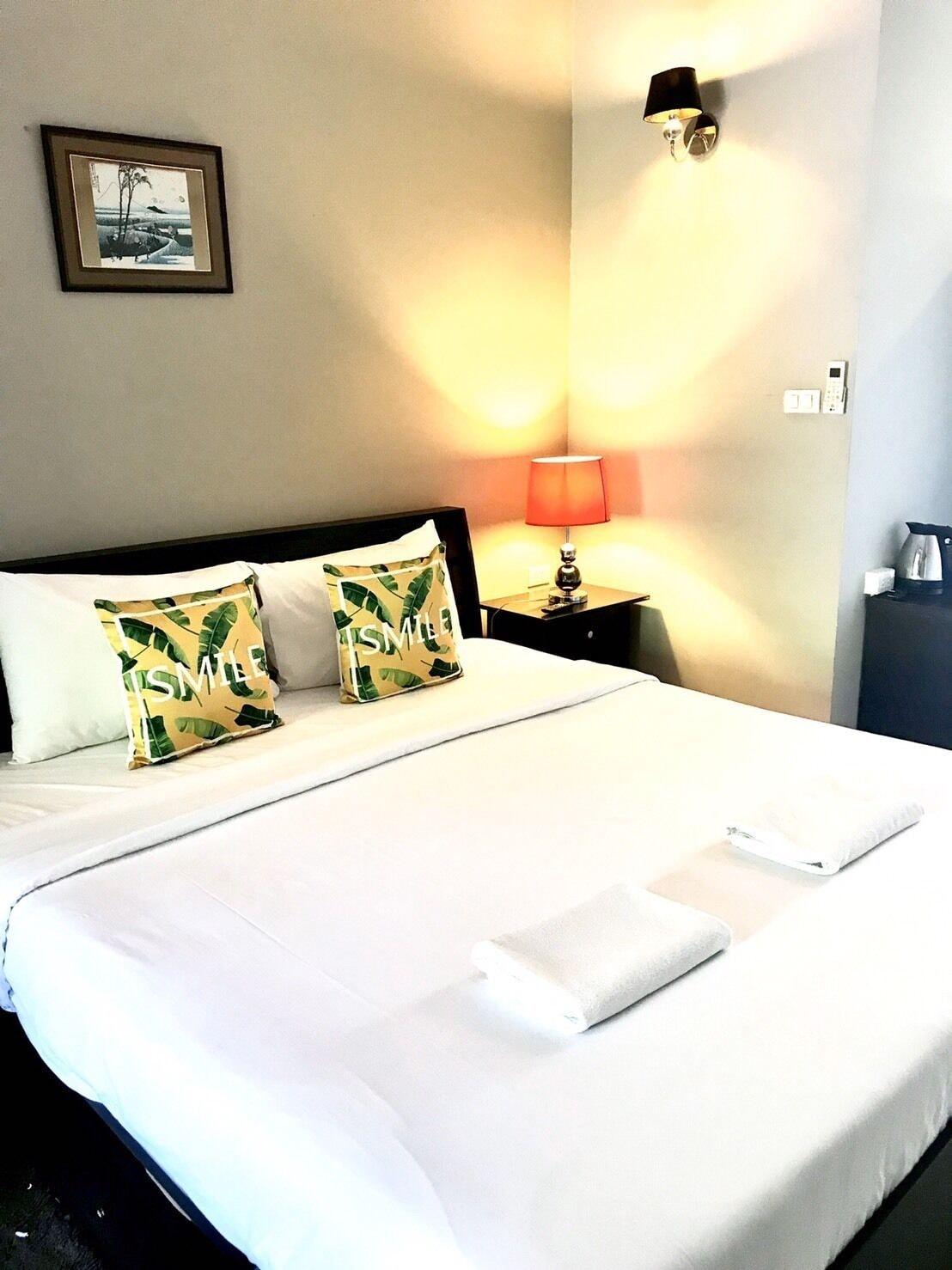 Green Residence Hotel Bang Rak Beach  Exterior foto
