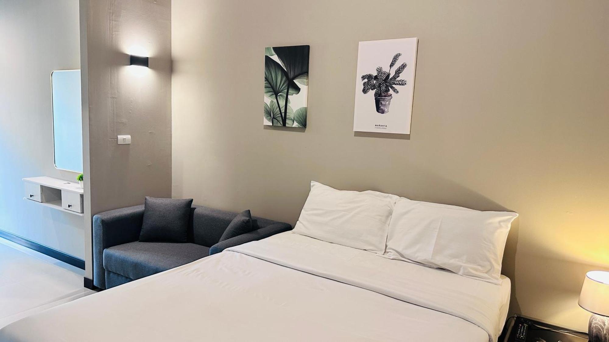 Green Residence Hotel Bang Rak Beach  Exterior foto