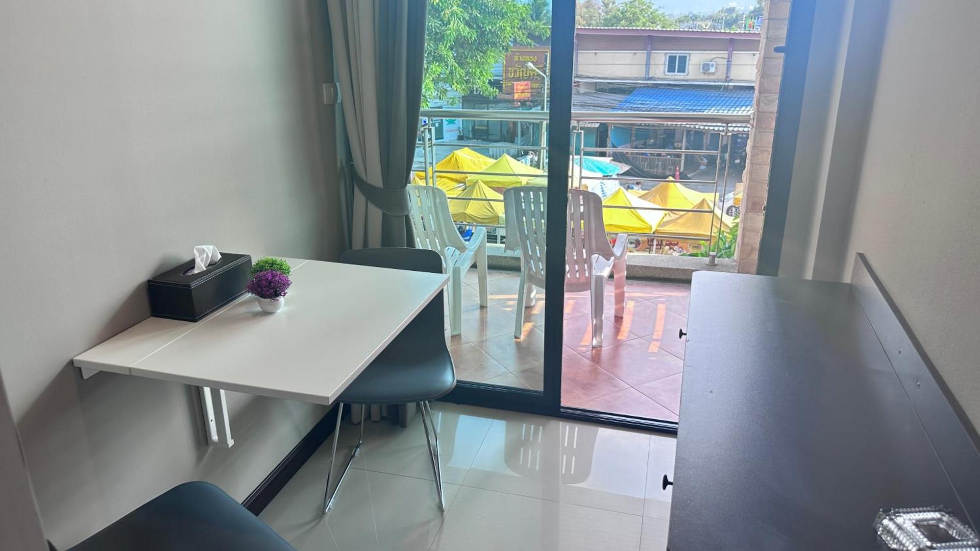 Green Residence Hotel Bang Rak Beach  Exterior foto