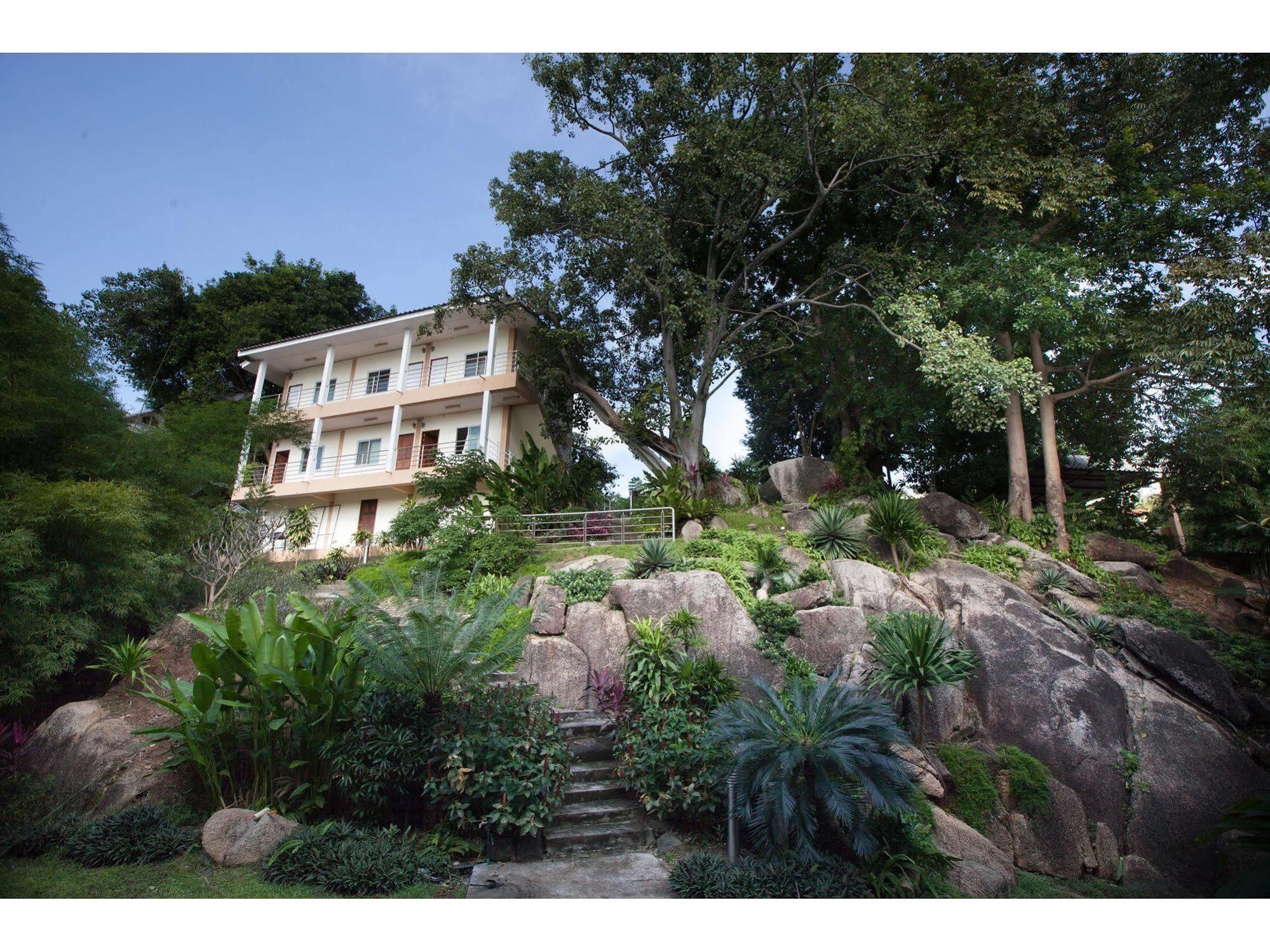Green Residence Hotel Bang Rak Beach  Exterior foto
